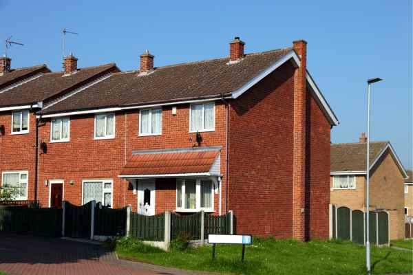 Can I Alter The Party Wall Surveyor? - A Crucial Guide From Faulkner Surveyors 3 Do you want to change the party wall surveyor you are using? Get the best results from Faulkners Colchester NOW!